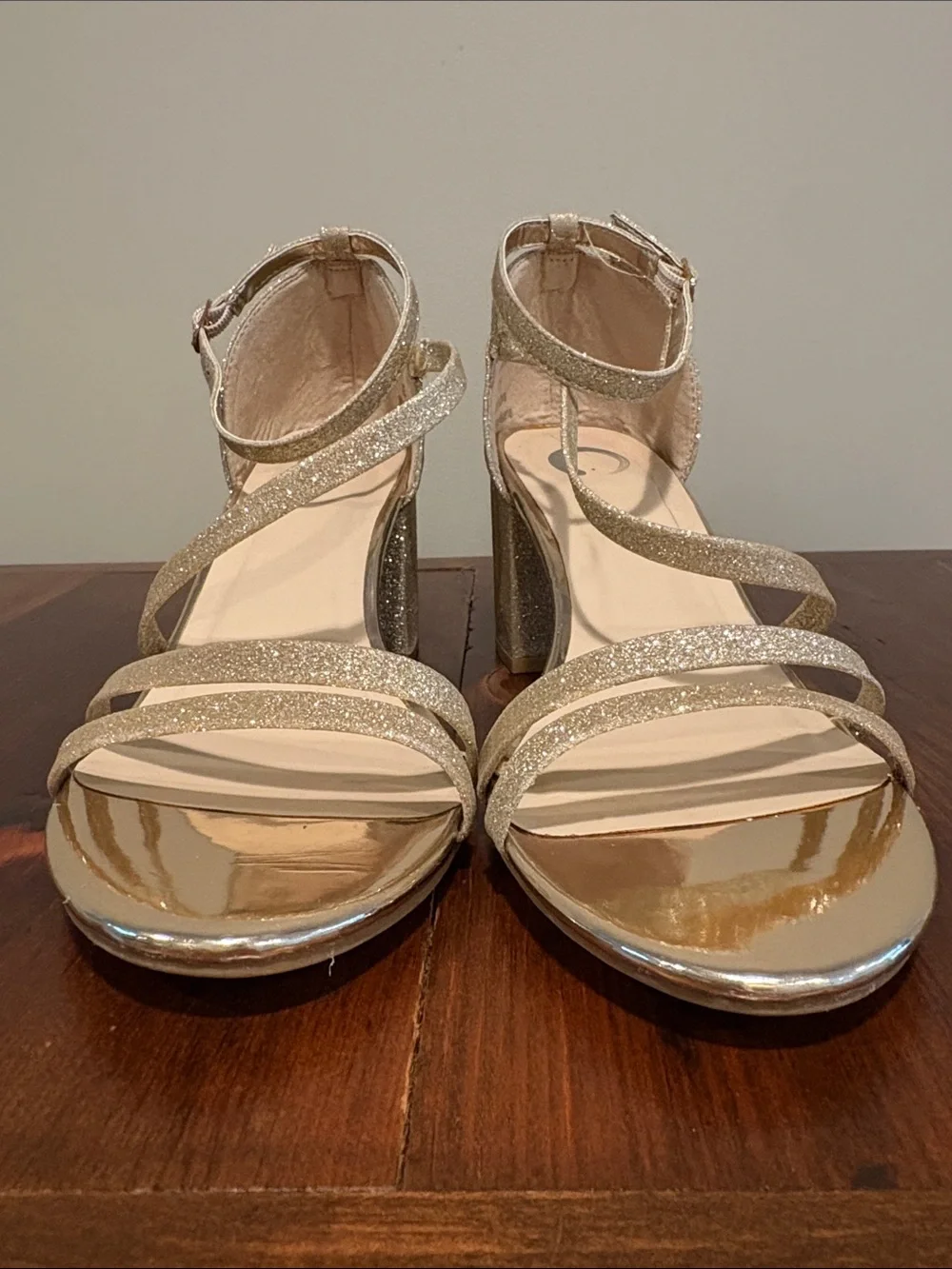 Journee Collection Bella Block Heel Dress Shoes Size 7